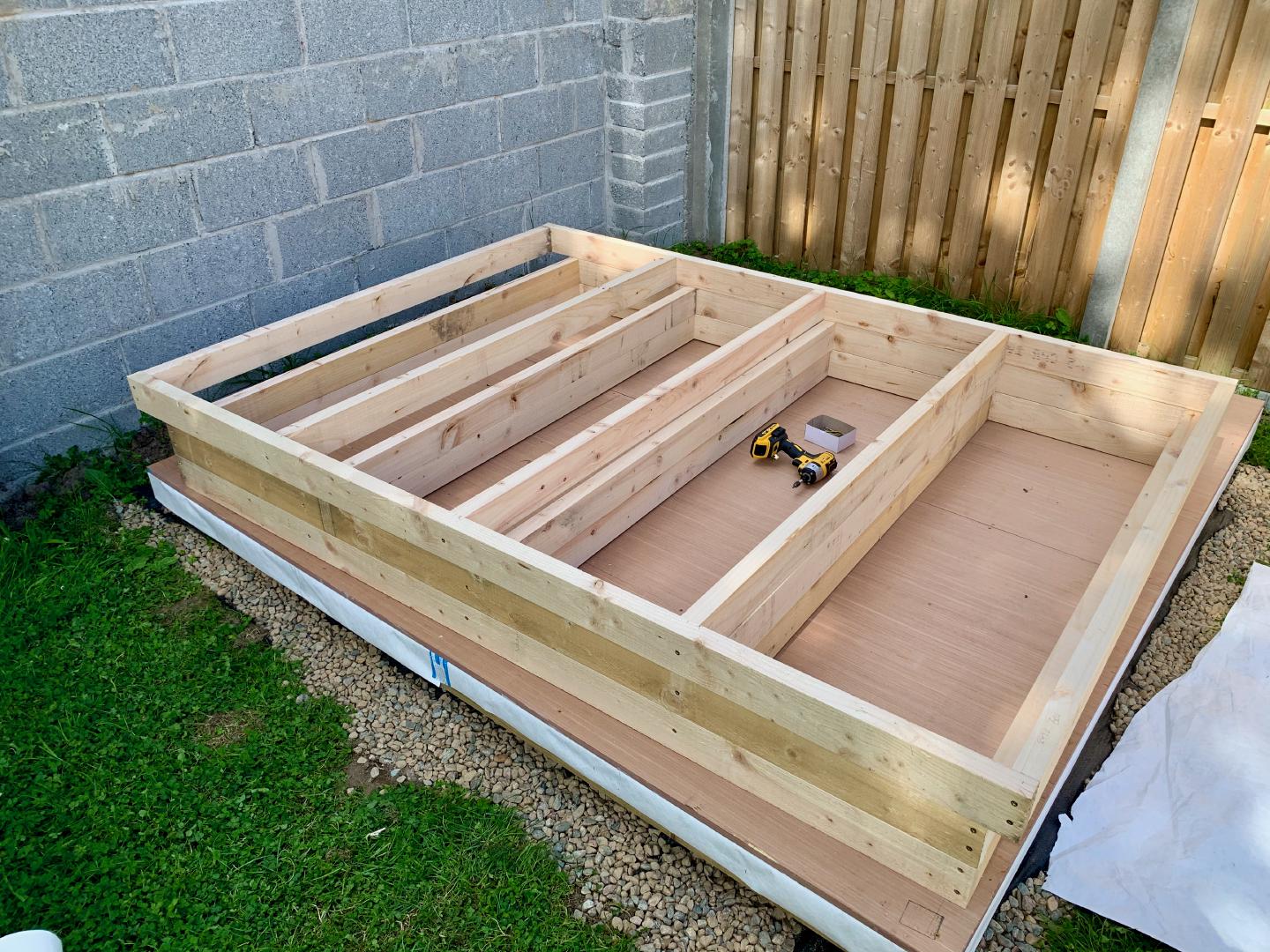 Building the wall panels