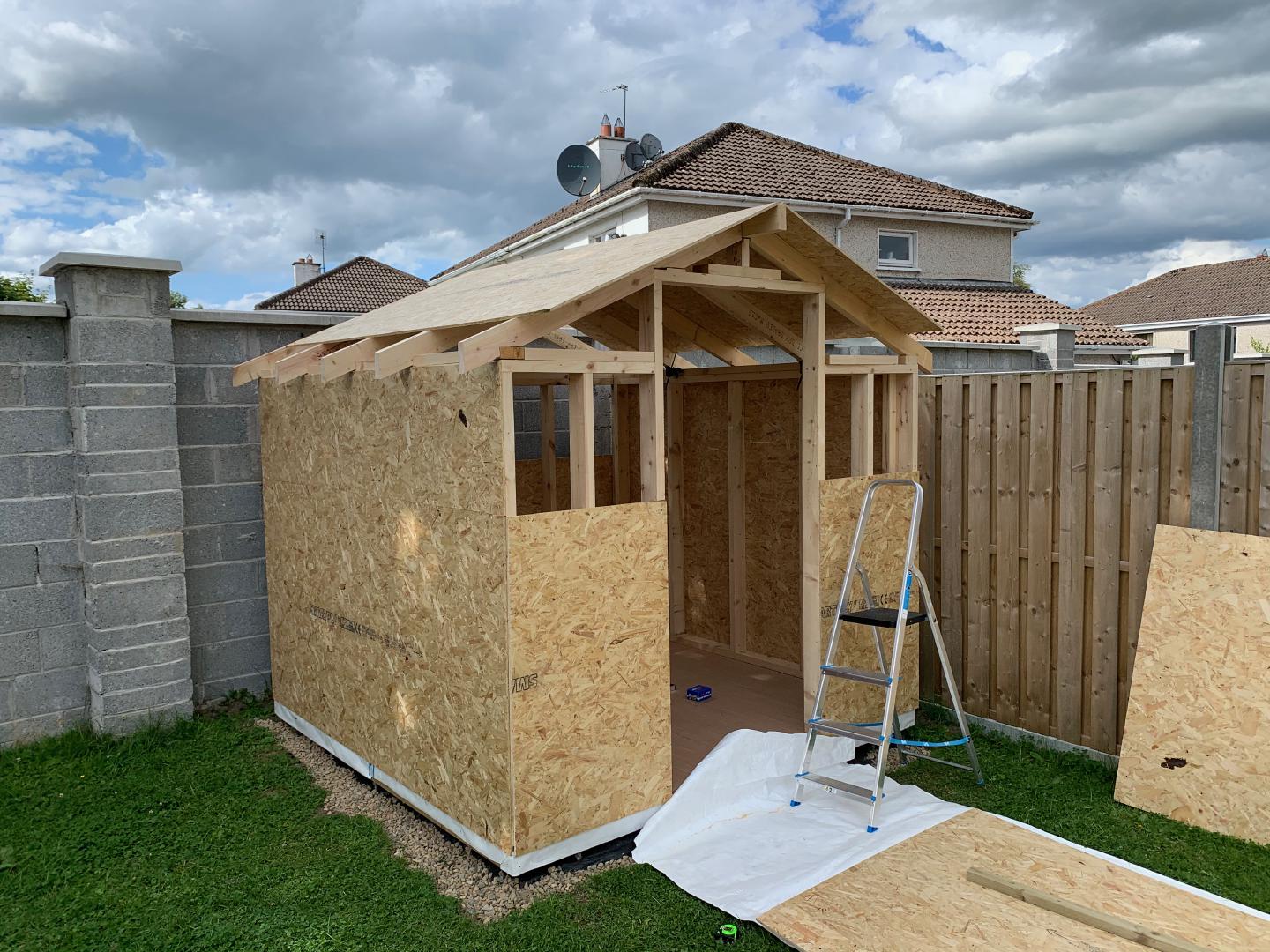 Wall and roof cladding